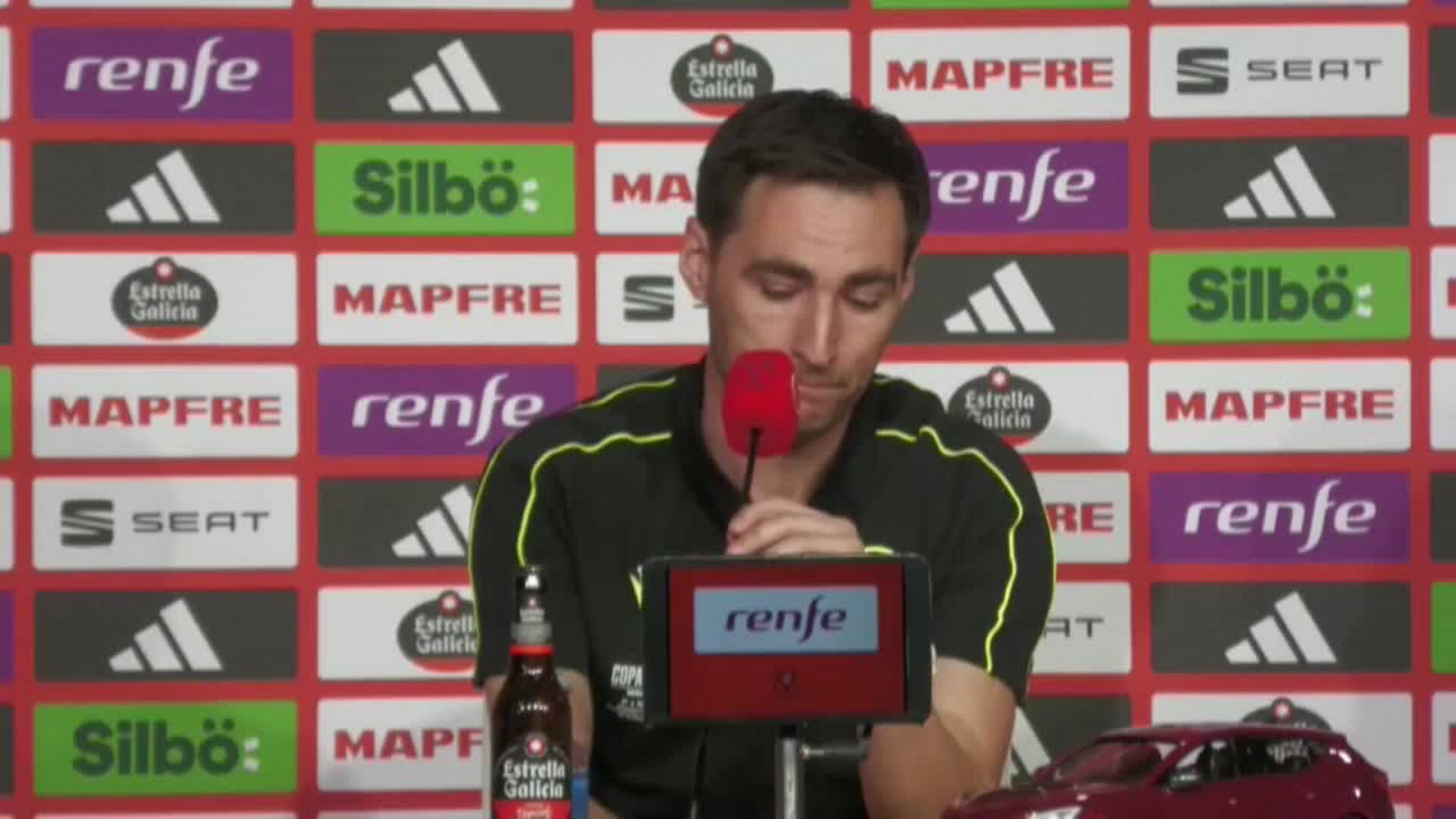 El árbitro De Burgos, entre lágrimas, lamenta &quot;la repercusión&quot; de los vídeos de Real Madrid TV