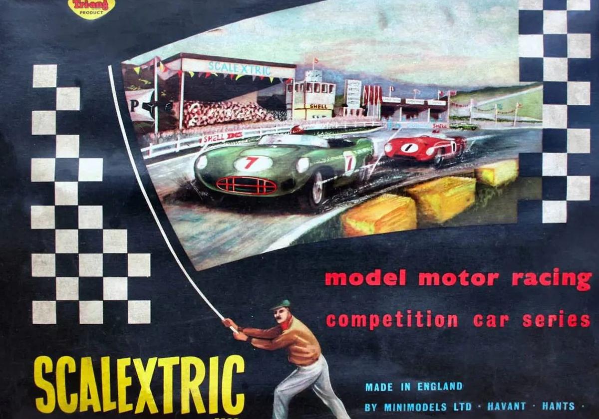 Caja de uno de los primeros sets del Scalextric, de finales de los años 50