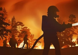 El invento revolucionario contra los incendios 50 veces más efectivo que el agua y actúa más rápido: «Me he dejado media vida para sacarlo adelante»
