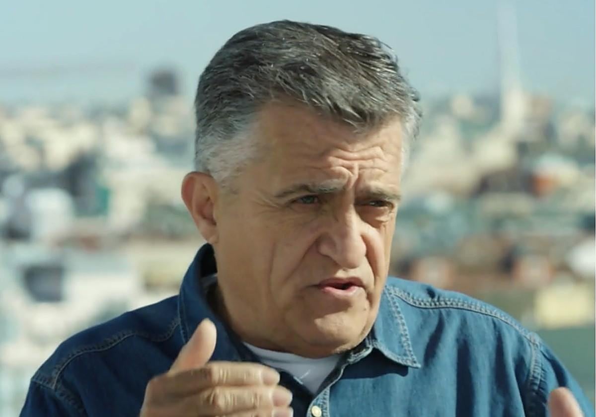 La vida personal del Gran Wyoming: su nombre real, hijos, una novia 25 años menor y su patrimonio