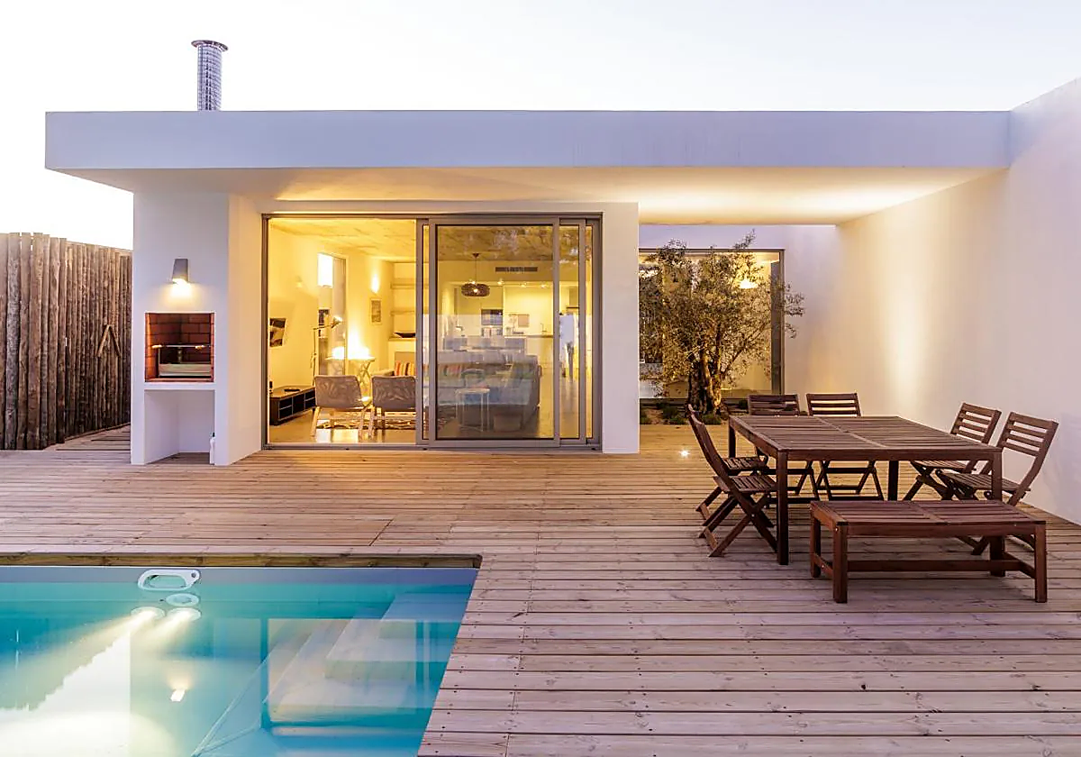 Fachada de la casa prefabricada de hormigón por menos de 30.000 euros