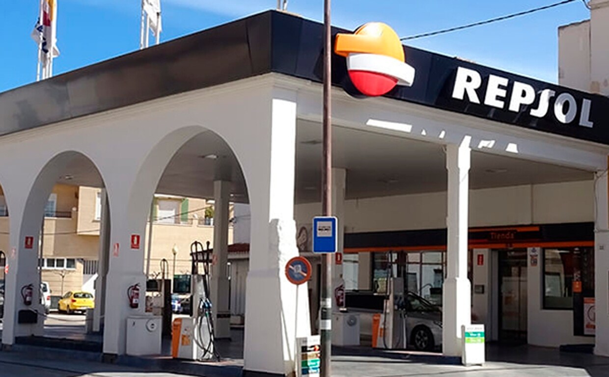 Repsol unions call strikes over the weekend to demand salary increases