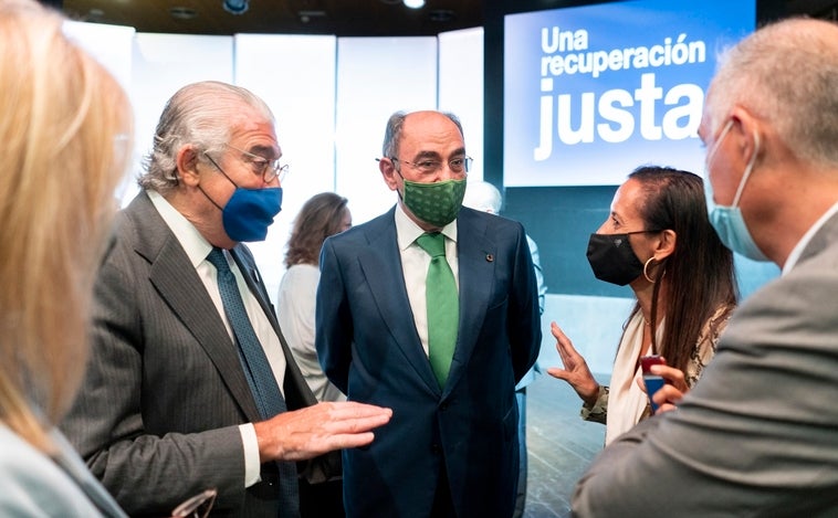 Iberdrola y Endesa niegan que obtengan beneficios extraordinarios