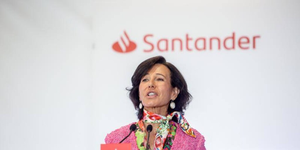 Santander earns 4,894 million in the first quarter, 33% more than in 2021