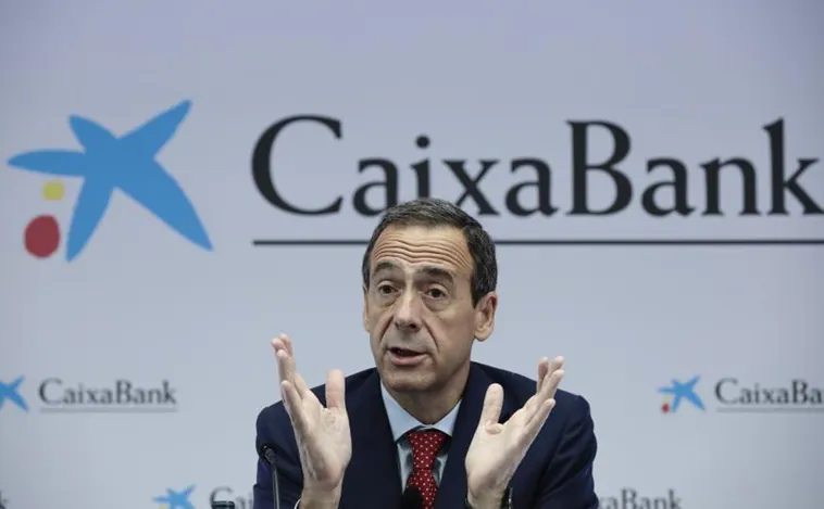 Caixabank ganó 1.573 millones en el primer semestre, un 17% más sin contar los extraordinarios de la fusión