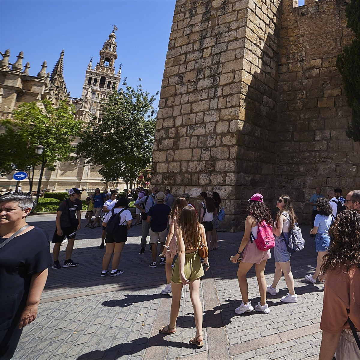 El turismo internacional gasta 9 mil millones en junio, más del triple que el año pasado
