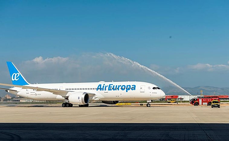 IAG (Iberia) entra en Air Europa con un 20% del capital tras convertir un préstamo de 100 millones