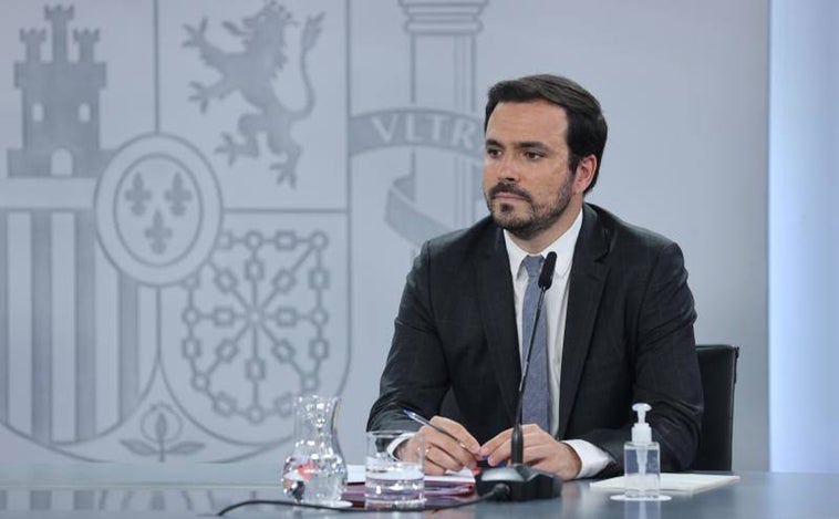 Garzón reconoce un otoño «difícil» por las movilizaciones para exigir la subida del SMI