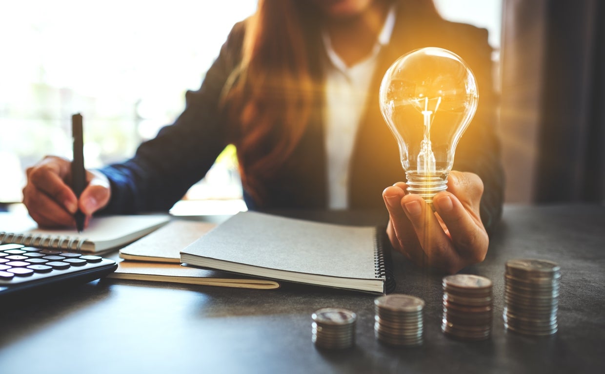 Pymes y autónomos enfrentan alzas de costes de producción del 23%