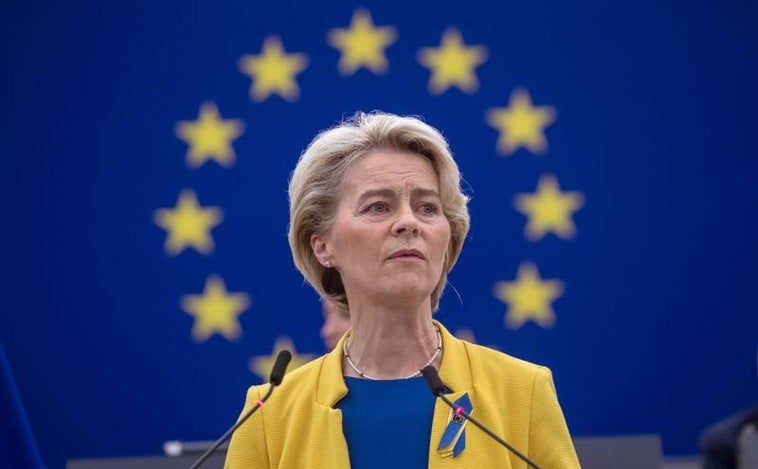 Von der Leyen admite que el sistema europeo de precios para la electricidad ya no funciona