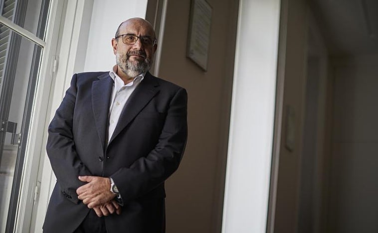 Miguel Borra : «Este Gobierno le ha dado la espalda a los trabajadores y a sus empleados públicos»