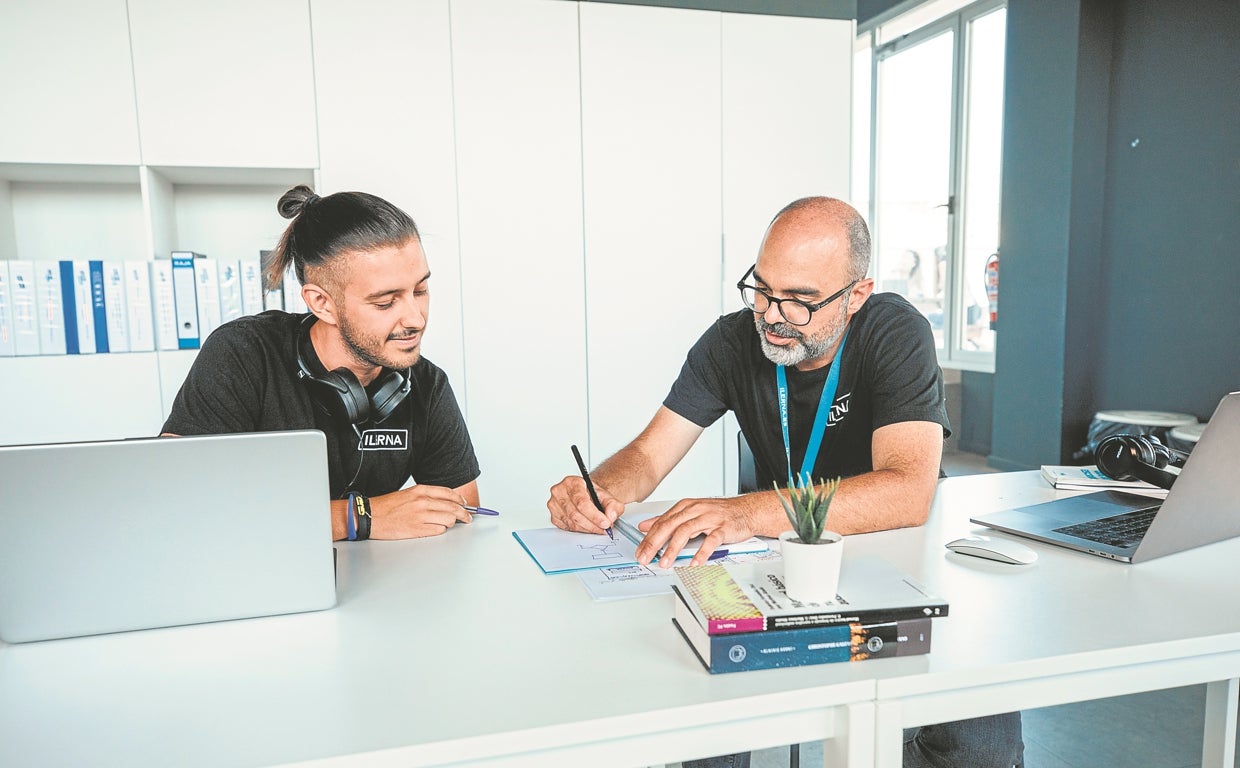 La formación online y la presencial se complementan