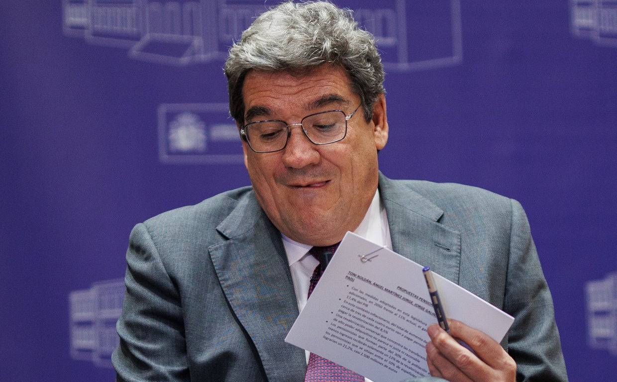 El ministro de Inclusión, Seguridad Social y Migraciones, José Luis Escrivá