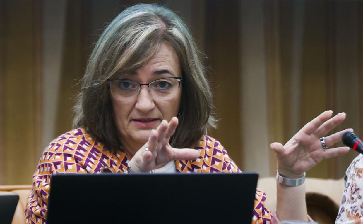 La presidenta de la Autoridad Fiscal, Cristina Herrero