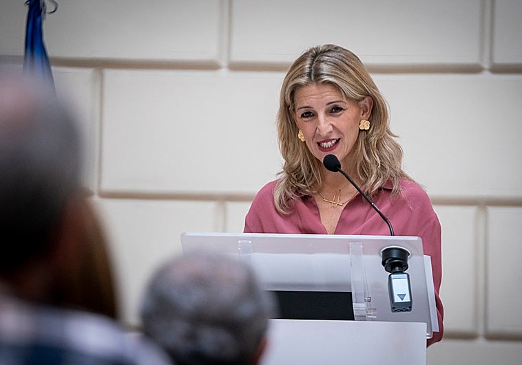 La ley de empleo de Díaz pincha en la formación y abona el estancamiento del paro