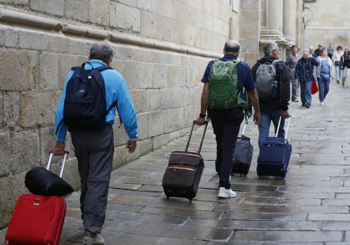 Los gestores de pisos turísticos se enzarzan con los hoteleros tras pedir al Gobierno su regulación