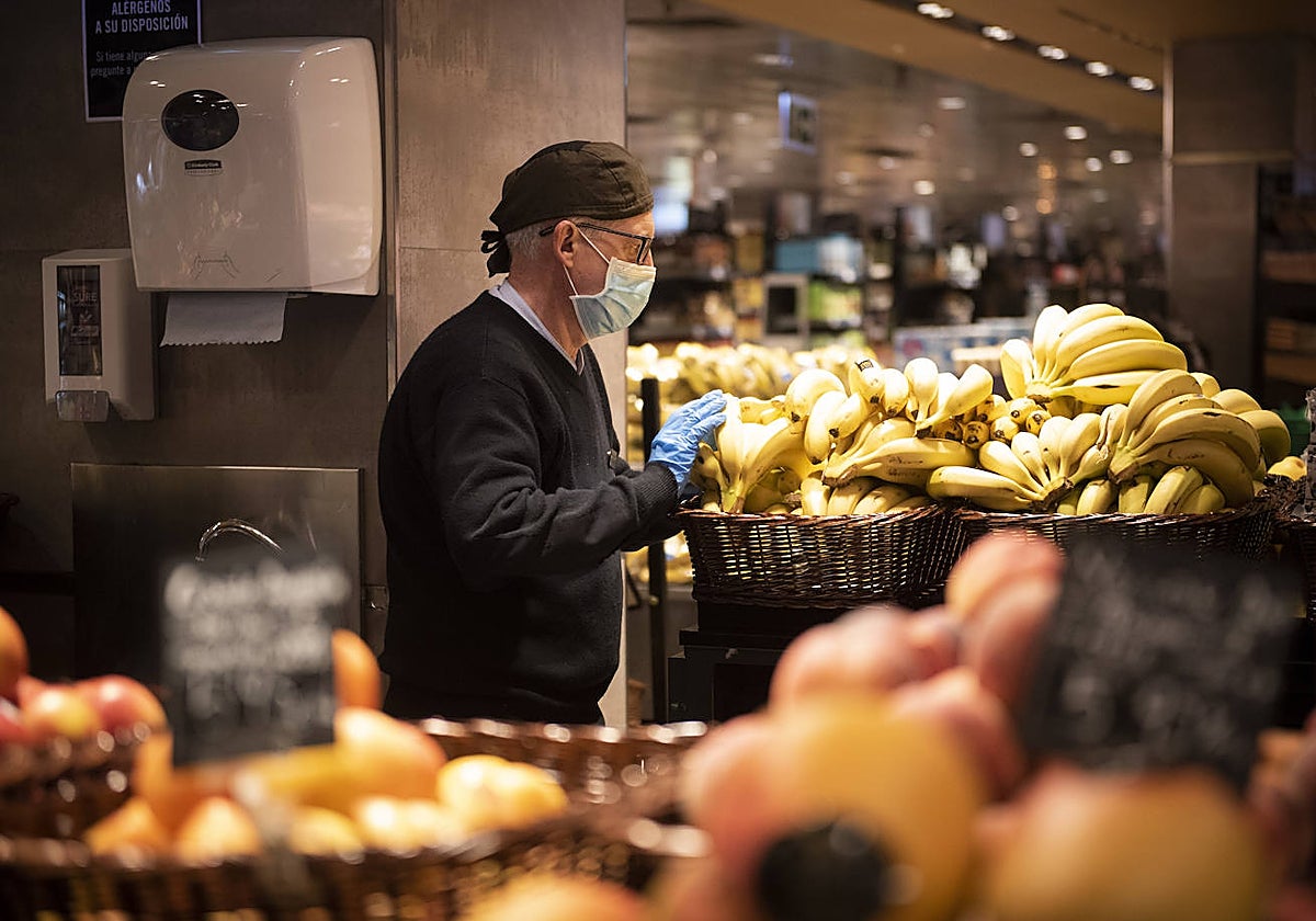 La sección de frutas de un supermercado en Madrid
