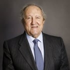 <div class="voc-author__name">FABIÁN MÁRQUEZ</div>