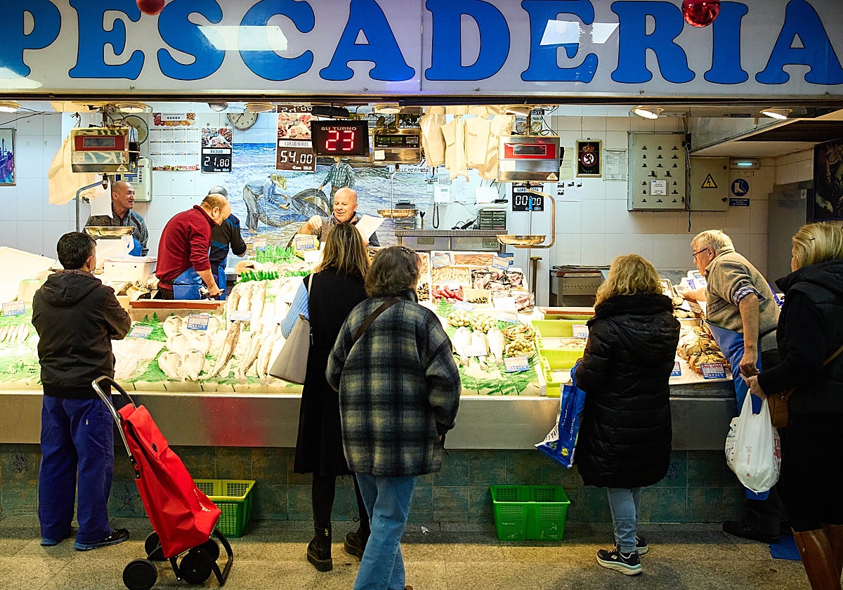 Pescadería en el mercado de Prosperidad (Madrid)