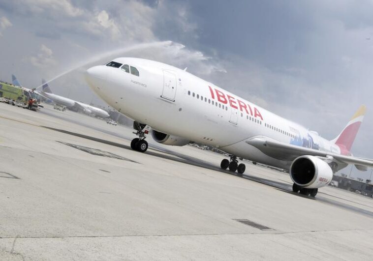 Una caída en los sistemas de Iberia detiene su servicio de facturación y embarque y provoca retrasos en varios vuelos