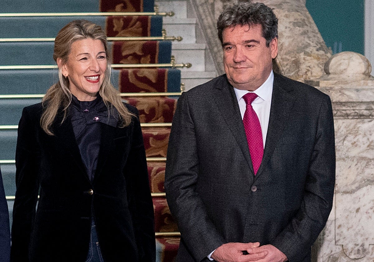 La vicepresidenta y ministra de Trabajo, Yolanda Díaz, y el ministro de Seguridad Social, José Luis Escrivá