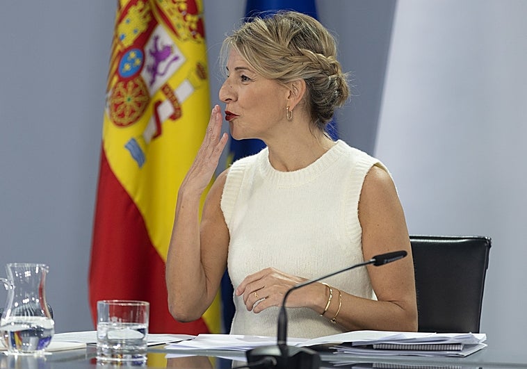 El Gobierno aprueba la subida del salario mínimo hasta los 1.080 euros para más de 2 millones de trabajadores