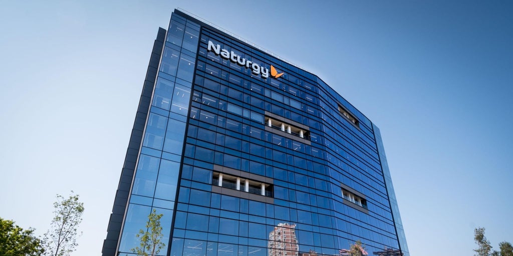 Naturgy ganó 1.649 millones en 2022, un 35% más, a pesar de la volatilidad de los mercados