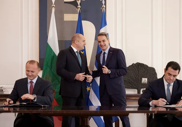 In the background, the President of Bulgaria and the Prime Minister of Greece