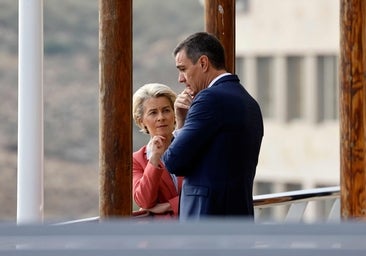 Von der Leyen apuesta por salvar a Sánchez pese a las dudas en el reparto de las ayudas europeas