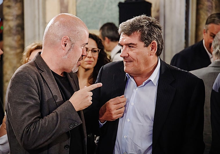 Escrivá pacta con los sindicatos y Podemos subir la pensión mínima de jubilación hasta 1.200 euros en 2027