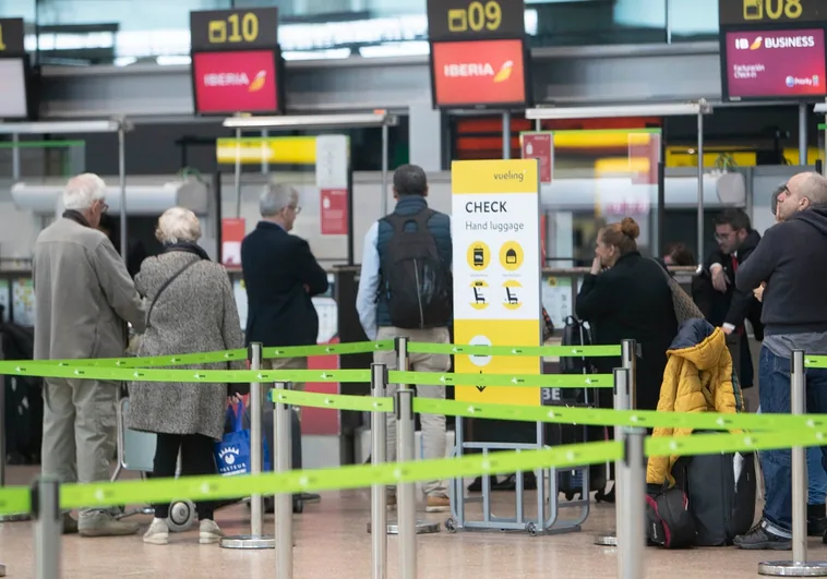 Iberia lanza ofertas de empleo para estos aeropuertos: solo piden ESO y Bachillerato entre los requisitos