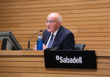 Josep Oliu, sobre el impuesto a la banca: «El Gobierno es un socio sin cotizar que aparece para el reparto de beneficios»