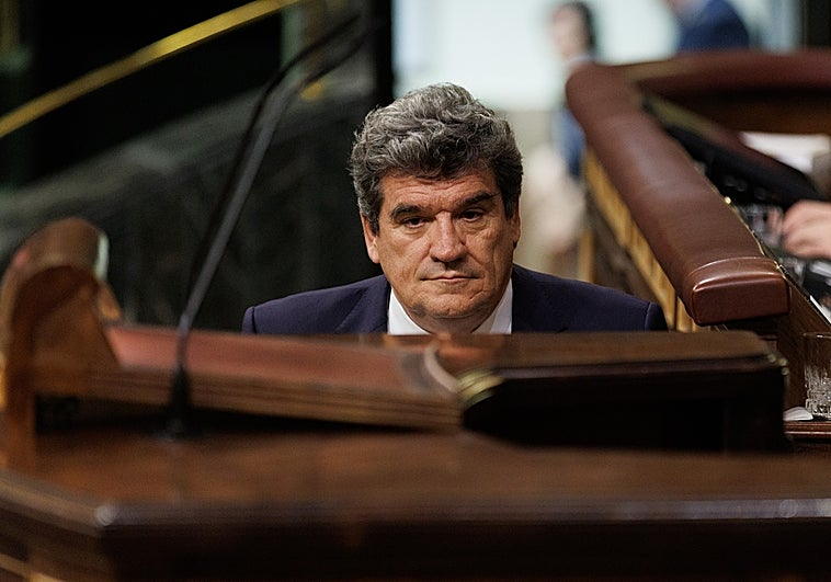 El Congreso da luz verde a la reforma de pensiones de Escrivá que elevará las cotizaciones de empresas, autónomos y asalariados