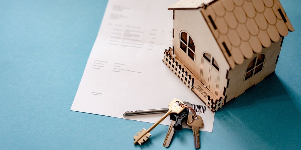 Estos son los casos en los que puedes desgravarte el seguro del hogar en la declaración de la Renta 2022-23