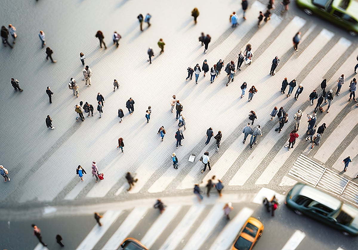 Los economistas avisan de que la reducción de contratos temporales no ha aminorado las transiciones del empleo al paro