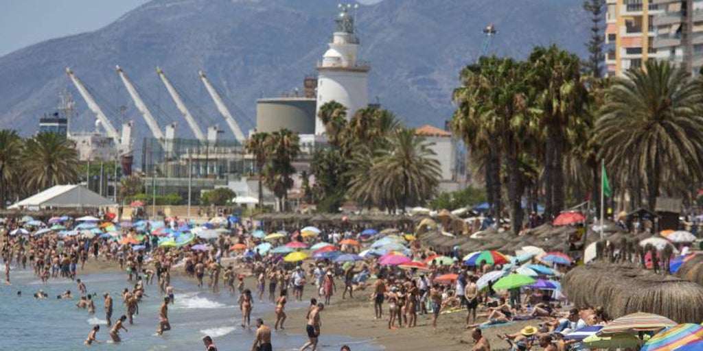 Récord de un verano de precios: desaparecen habitaciones de hotel, apartamentos y billetes de avión