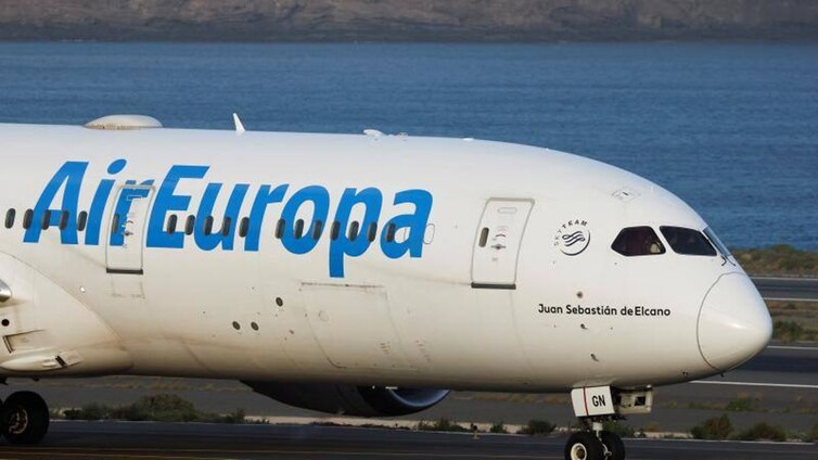 Air Europa llega a un preacuerdo con los pilotos para poner fin a las huelgas