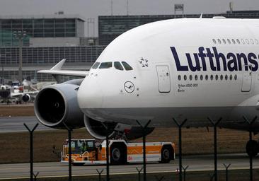 Lufthansa firma un acuerdo colectivo para los pilotos con un incremento salarial del 18%
