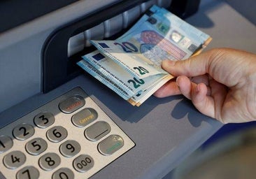 Los depósitos bancarios de los hogares sufren su mayor desplome desde la gran crisis financiera