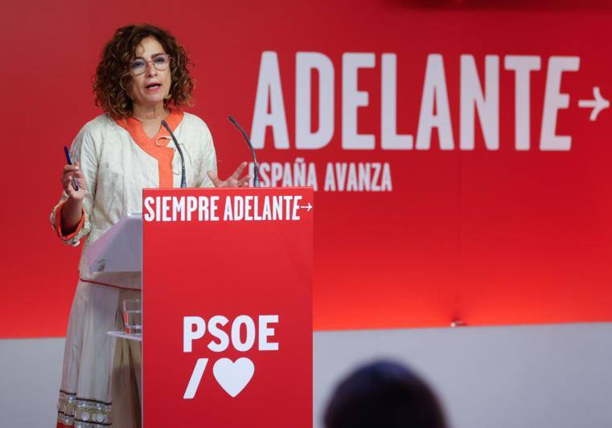 La ministra de Hacienda, María Jesús Montero, tras la Ejecutiva del PSOE