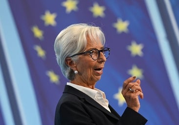 El BCE augura un largo periodo de tipos altos y un crecimiento económico estancado hasta 2024