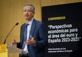 El gobernador del Banco de España reclama una política fiscal «restrictiva» en 2024
