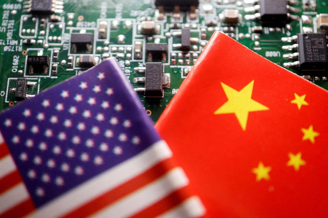 Es la prohibición de los chips de EE. UU. a China una declaración de guerra  en la era de la computadora?