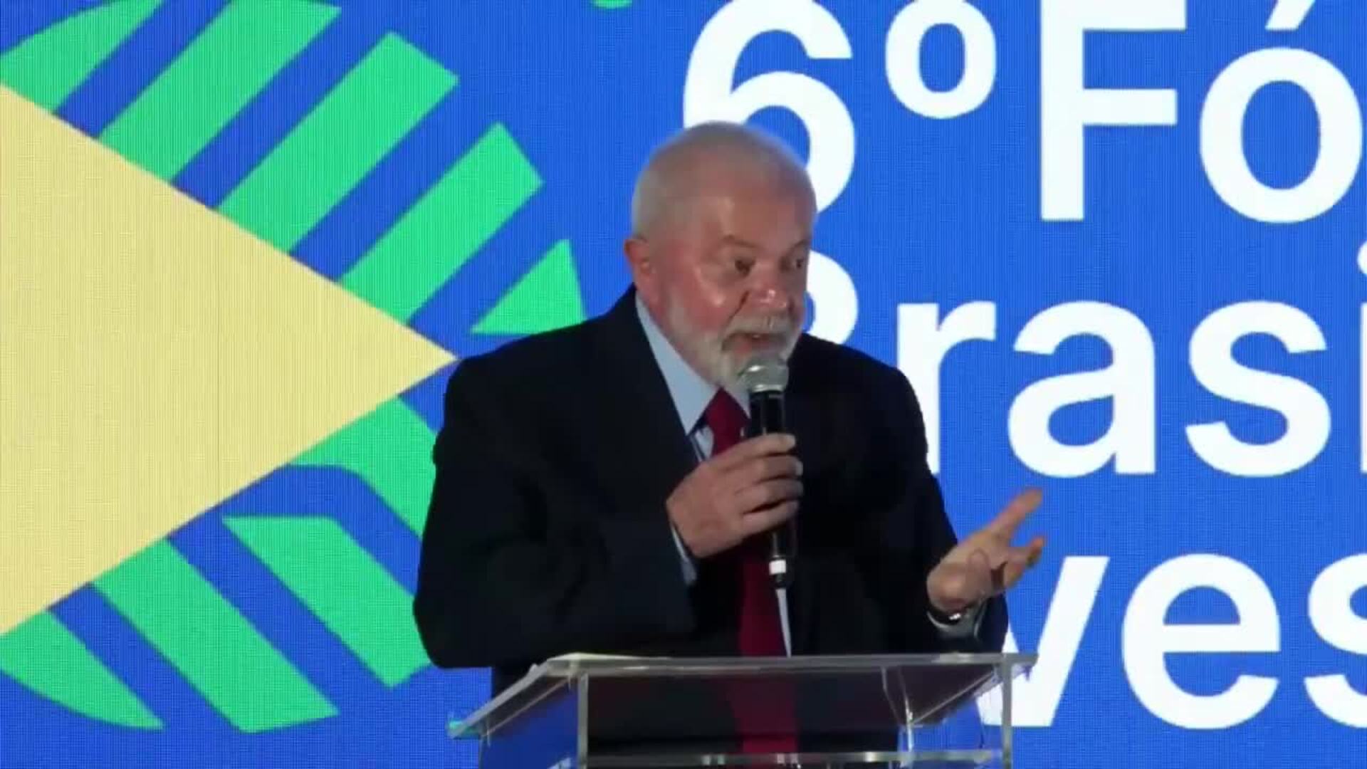 Lula anima a los empresarios a ver en Brasil un polo para la nueva &quot;revolución&quot; verde