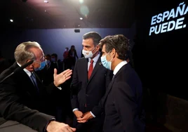 Sánchez se reúne con Fainé para trasladarle tranquilidad tras los pactos con independentistas