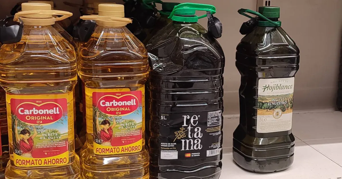 El aceite de oliva virgen extra se dispara un 89,4% y roza los 7