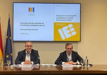 El 'think tank' de CEOE carga contra la prórroga de los impuestos a banca y energéticas: «Distorsionan y son arbitrarios»