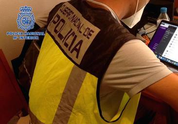 La Policía Nacional bloquea varias páginas web que clonaban portales de marcas de ropa