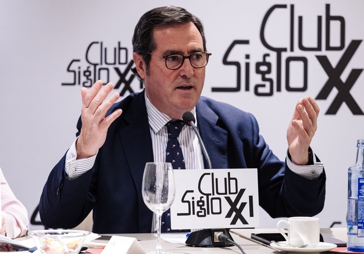 El presidente de la CEOE, Antonio Garamendi