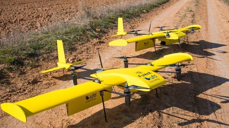Los drones de largo alcance de UFD sobrevuelan las instalaciones hasta 10 kilómetros de distancia del piloto para recoger información